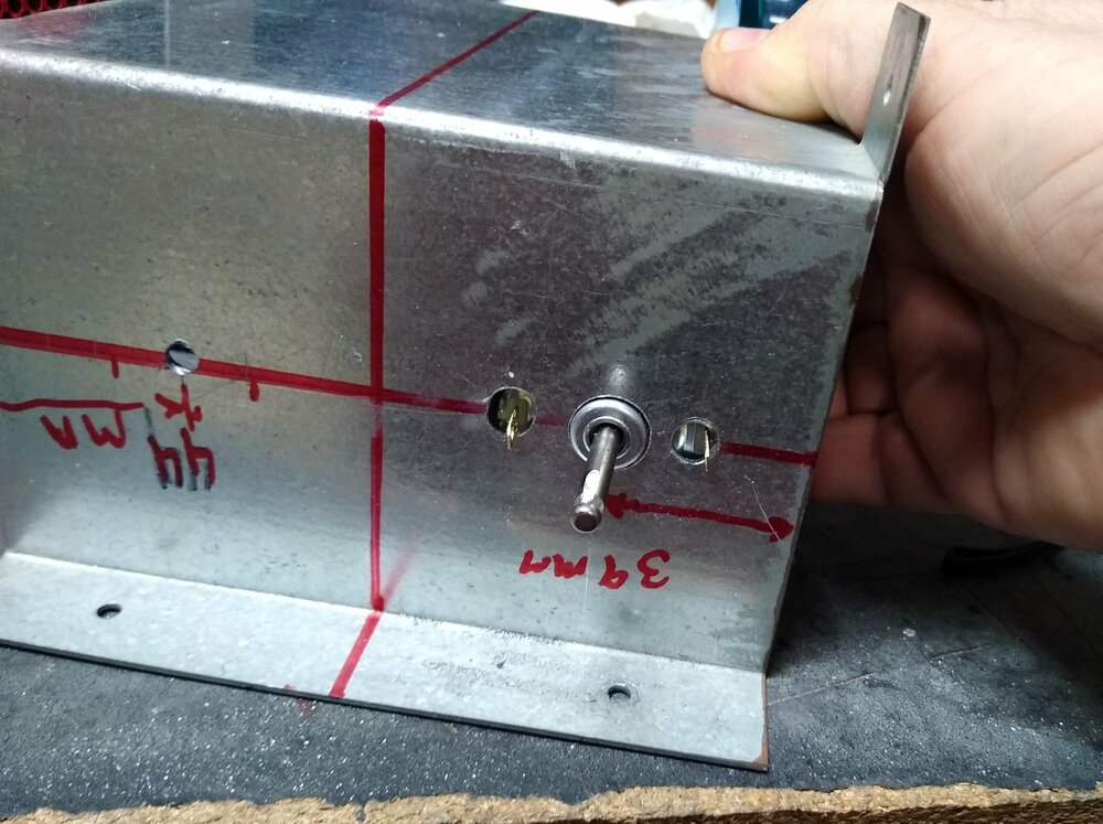 shaker bracket 6.jpg
