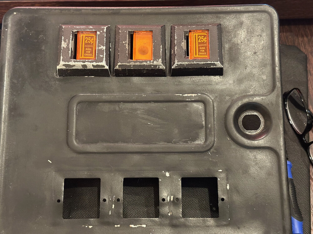 ButtonsInstalled.thumb.jpeg.fc87aa1433757f882ac921b39000b7ed.jpeg