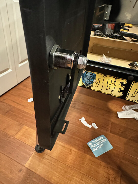 LockFix.thumb.jpeg.27365873cbad01f67411c0e125b79ad1.jpeg