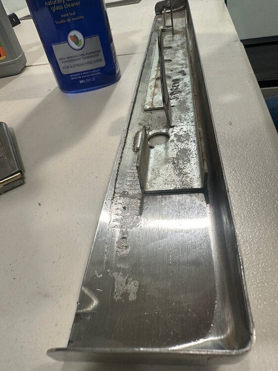Lockbar_cleaning.thumb.jpeg.db102d8631e92a4dfdf750537cbffc65.jpeg