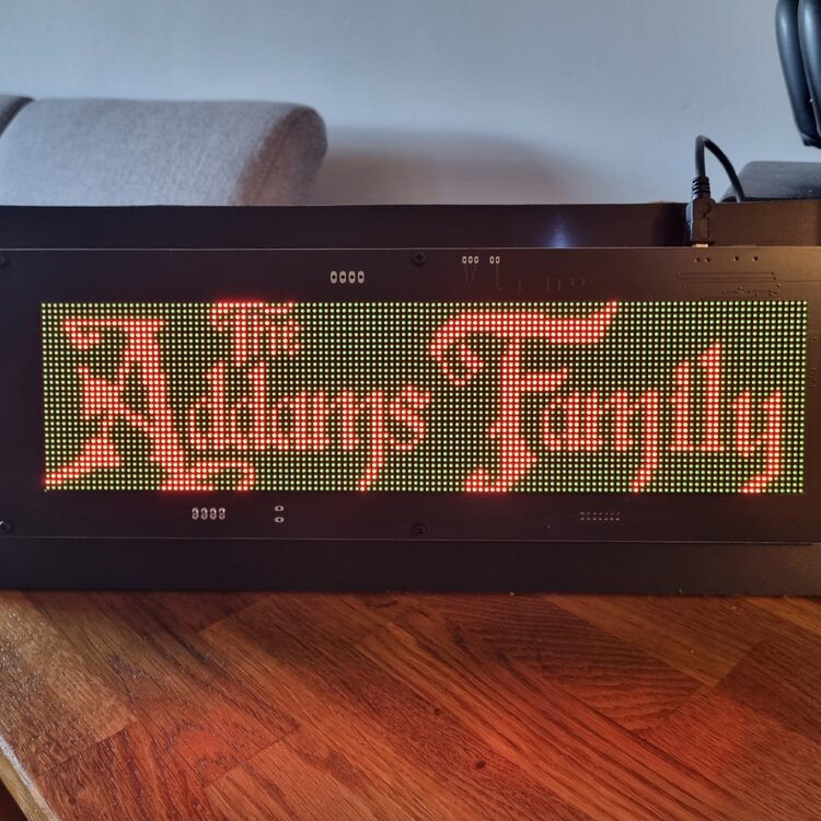 AddamsFamily.thumb.jpg.8b85e2211467f5d292ca1ad7c8798a6c.jpg
