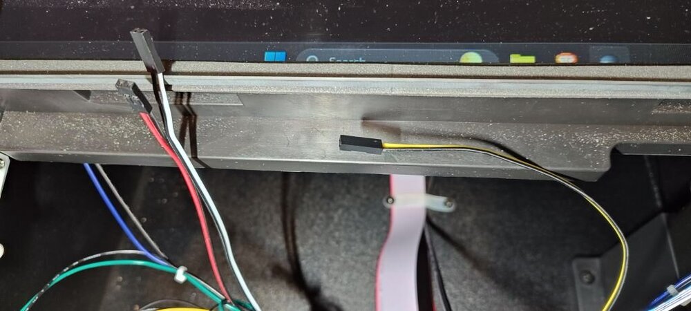 3 wires.jpg